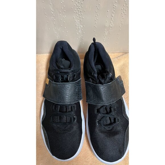 Jordan J23 Other - Jordan J23 lifestyle shoes black and gold size 13